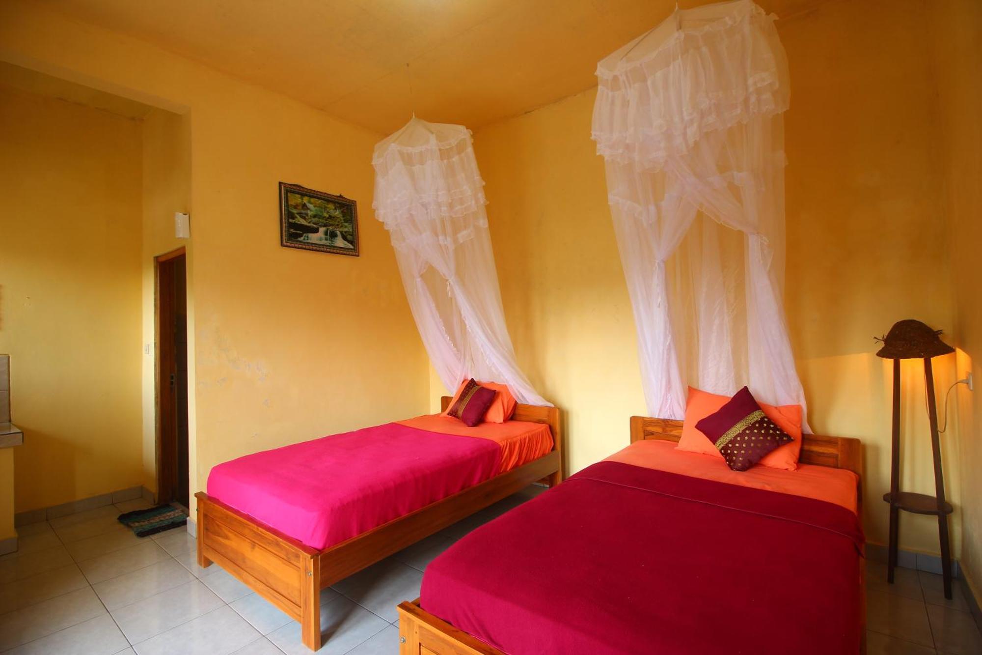 Edy Homestay Munduk  Room photo