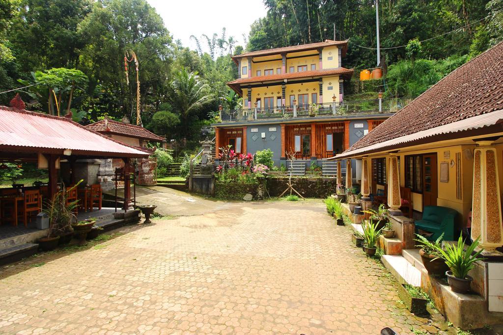 Edy Homestay Munduk  Exterior photo